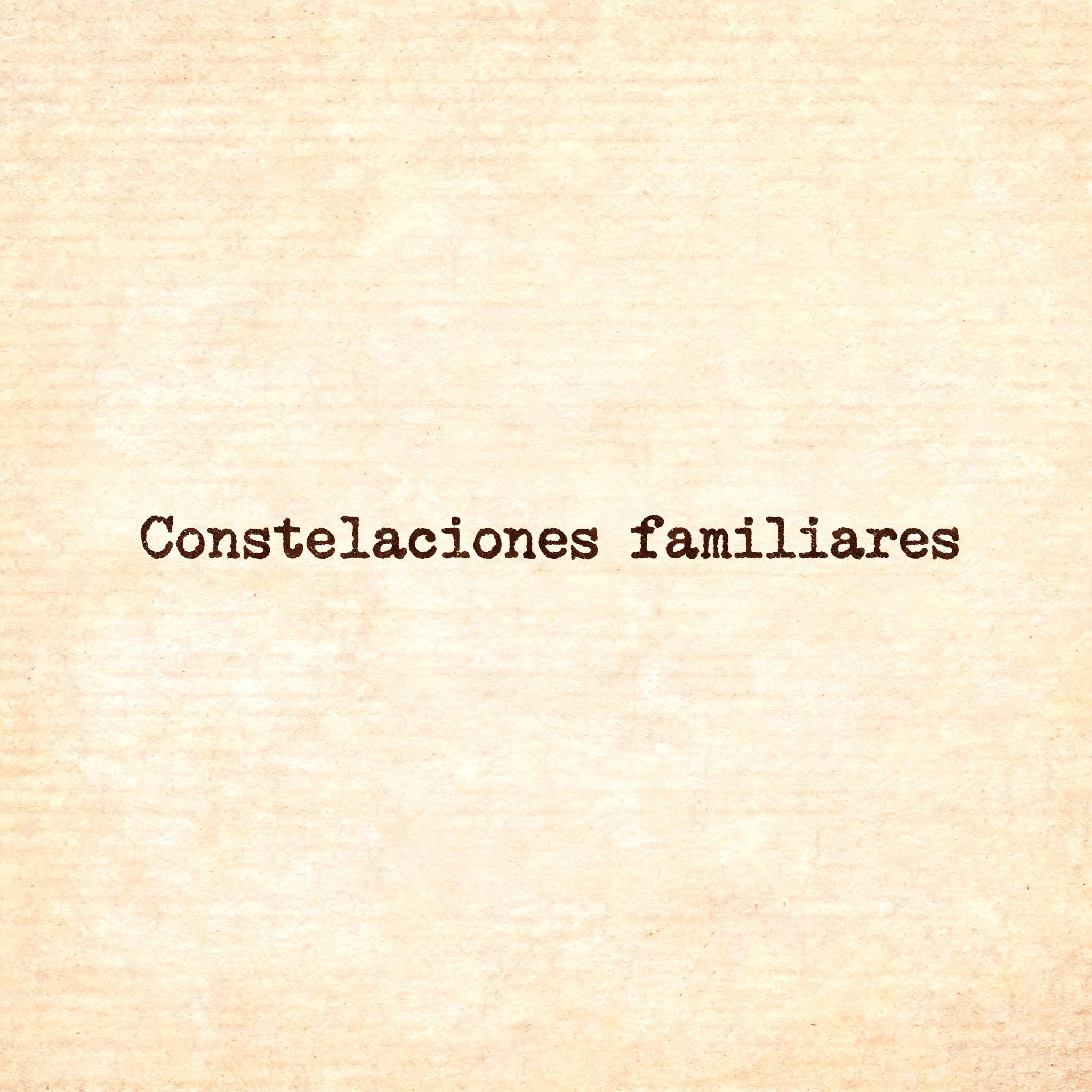 "Constelaciones familiares" — Typewriter text effect