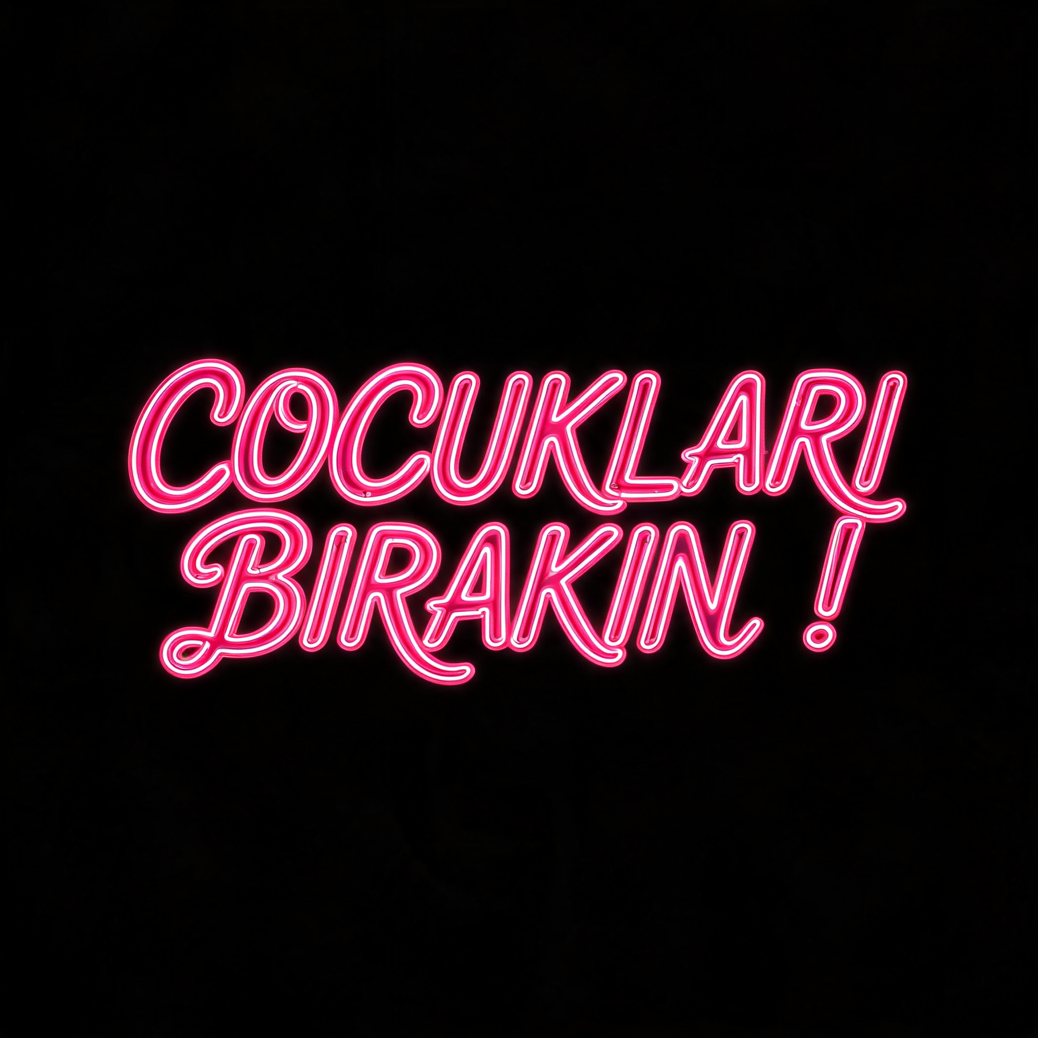"COCUKLARI BIRAKIN !" — Neon Glow | AI Text Effect Generator