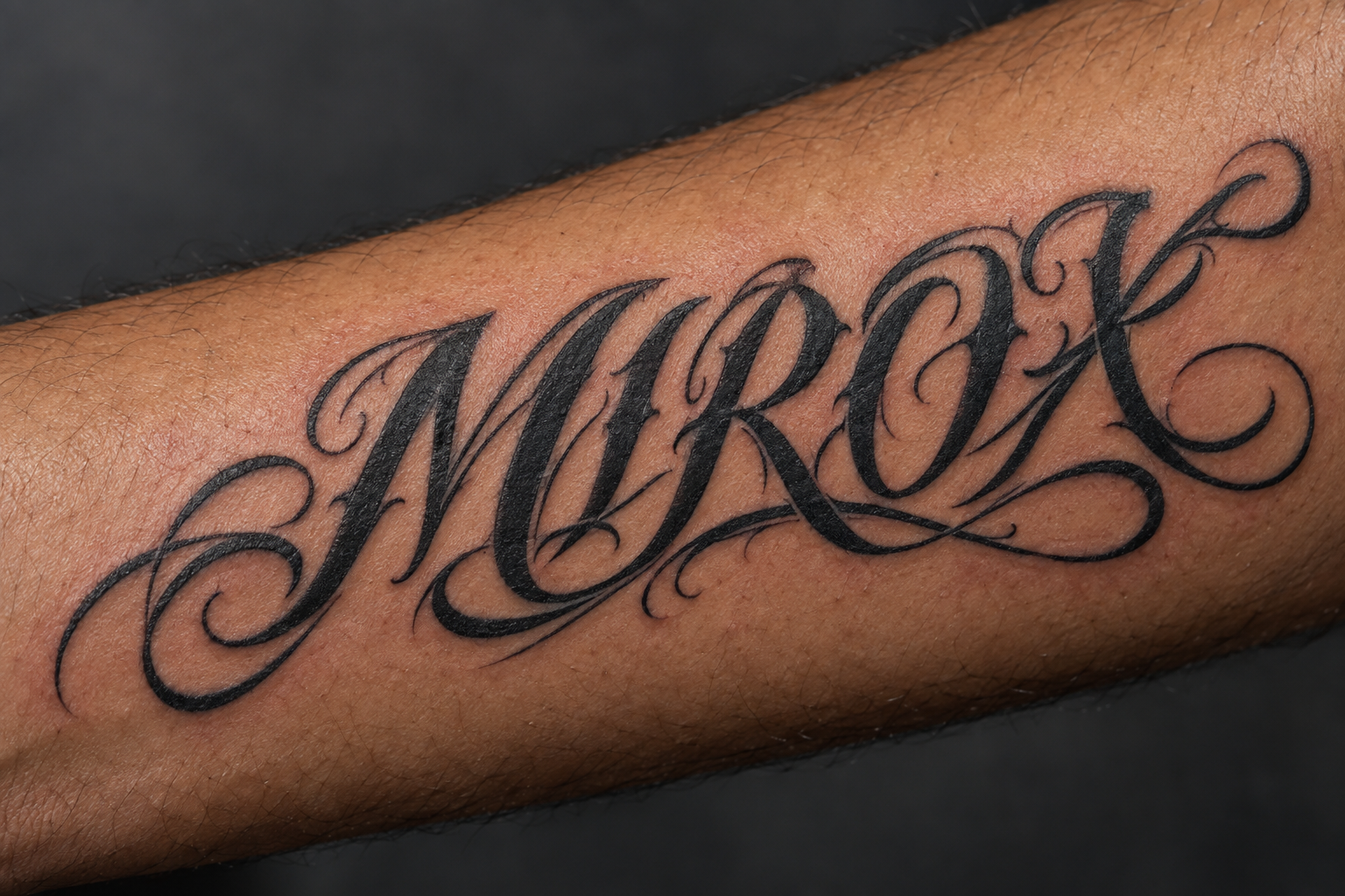 "MIROX" — Tattoo text effect